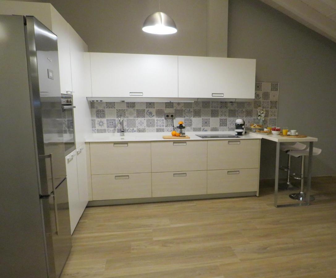 Miragredos Apartment Mombeltran Ngoại thất bức ảnh