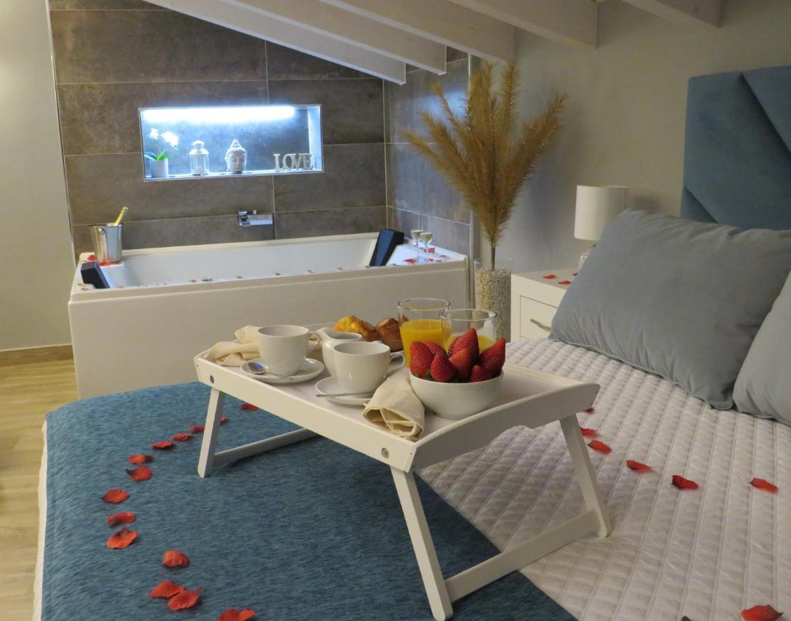 Miragredos Apartment Mombeltran Ngoại thất bức ảnh