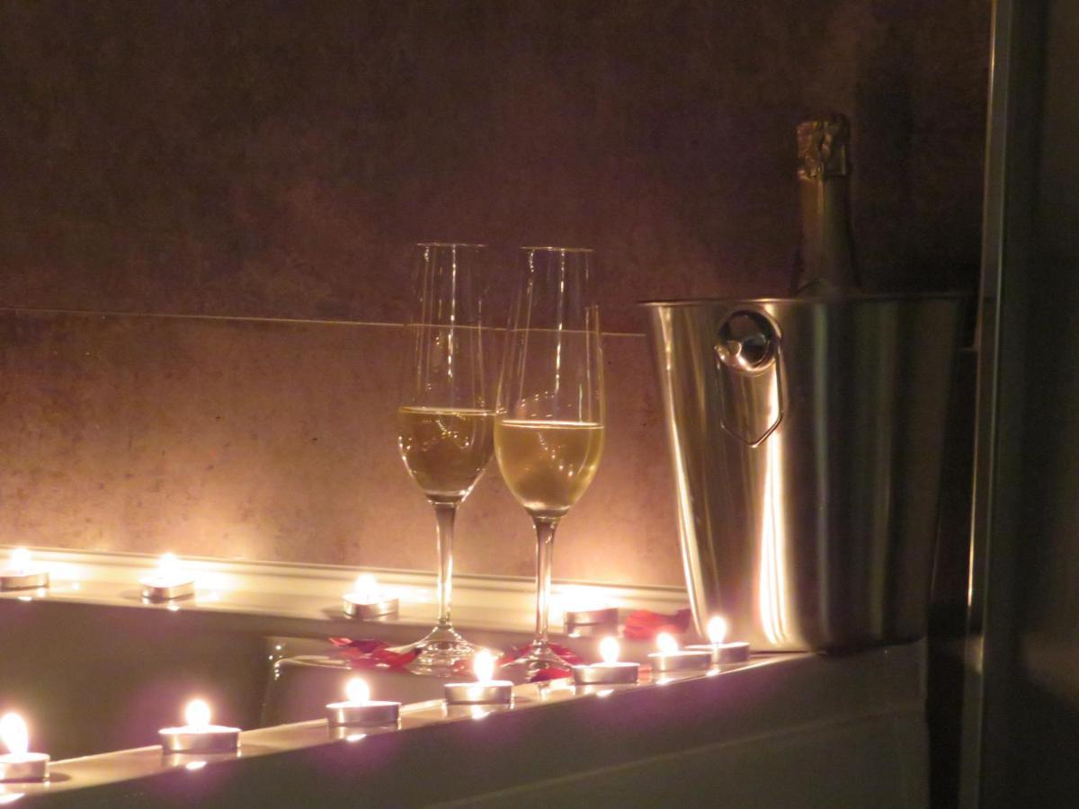 Miragredos Apartment Mombeltran Ngoại thất bức ảnh